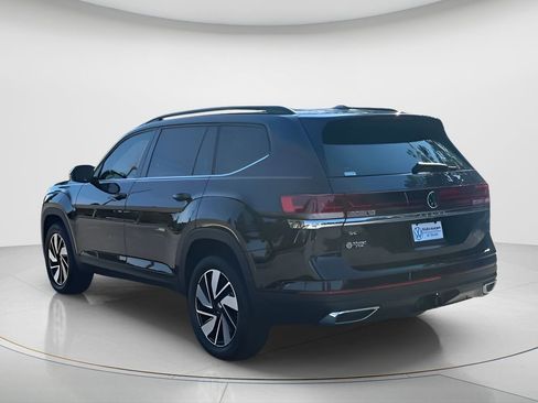 New 2026 Volkswagen Atlas SE image 6