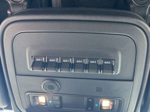 Used 2024 Ford Bronco Raptor w/ Interior Carbon Fiber Pack 6 AWD/4WD image 42