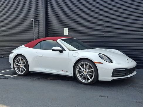 Certified 2023 Porsche 911 Carrera RWD image 32