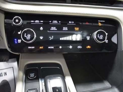 Used 2023 INFINITI QX60 Luxe AWD/4WD image 22