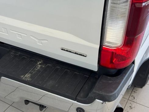 Used 2018 Ford F250 XLT w/ Camper Package AWD/4WD image 48