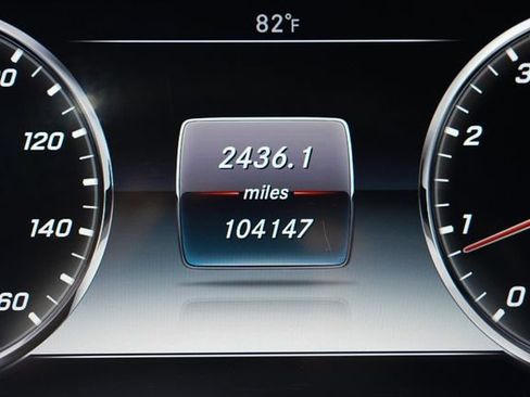 Used 2015 Mercedes-Benz S 550 Sedan w/ Premium 1 Package image 37