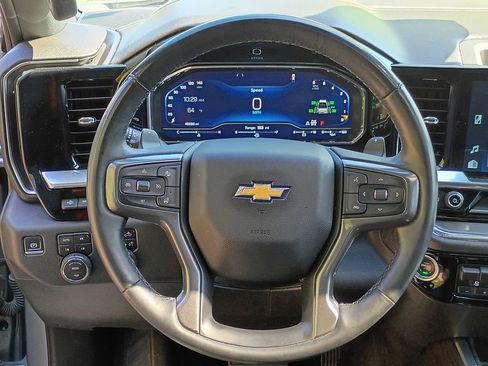 Used 2023 Chevrolet Silverado 1500 High Country w/ Technology Package AWD/4WD image 24