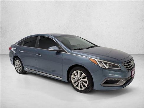 Used 2017 Hyundai Sonata Sport w/ Value Edition Package 02 image 3