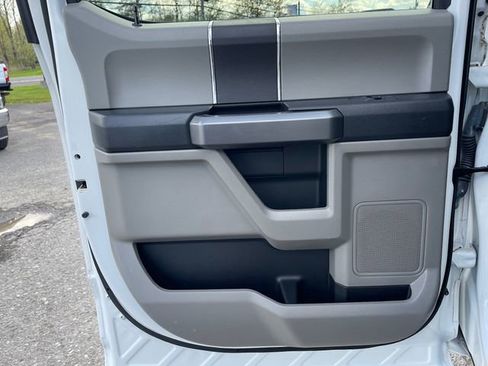 Used 2019 Ford F150 XLT AWD/4WD image 11