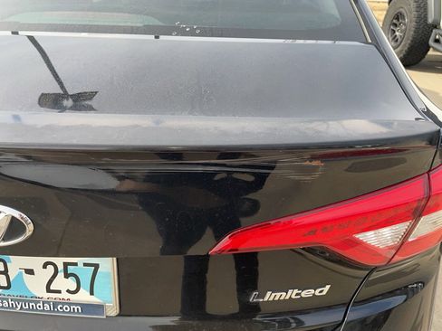 Used 2016 Hyundai Sonata Limited w/ Option Group 04 image 2