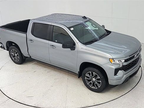 Used 2024 Chevrolet Silverado 1500 RST image 44