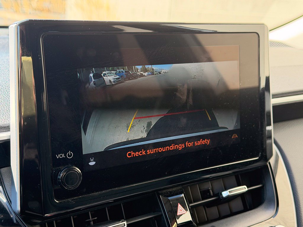 Used 2023 Toyota Corolla Cross XLE w/ Convenience Package FWD image 17