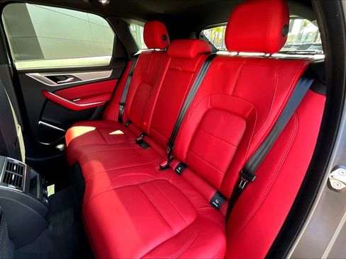 New 2026 Jaguar F-PACE R-Dynamic S image 10