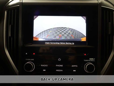 Used 2019 Subaru Crosstrek 2.0i Premium image 6