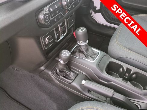 New 2026 Jeep Wrangler Unlimited Sport w/ Convenience Group image 12