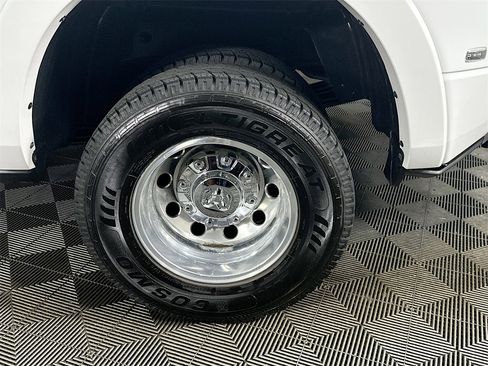 Used 2020 RAM 3500 Laramie image 34