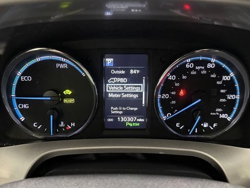 Used 2018 Toyota RAV4 XLE w/ Convenience Package AWD/4WD image 27