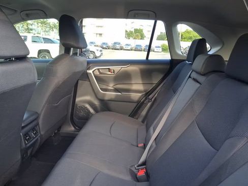 Used 2025 Toyota RAV4 LE AWD/4WD image 6