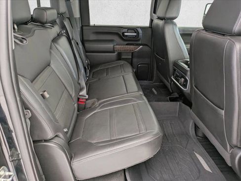 Used 2022 GMC Sierra 2500 Denali w/ Denali Ultimate Package AWD/4WD image 18