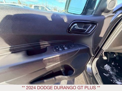 Used 2024 Dodge Durango GT image 17