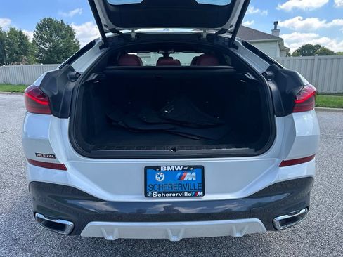 Used 2022 BMW X6 xDrive40i w/ M Sport Package AWD/4WD image 23