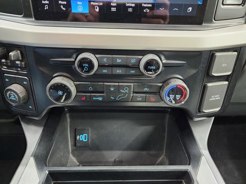 Used 2023 Ford F250 XLT w/ Tremor Off-Road Package image 16