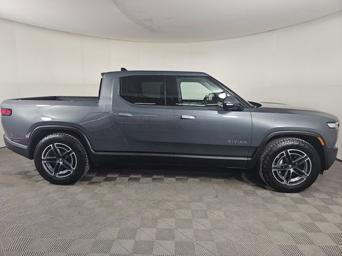 Used 2025 Rivian R1T Adventure image 6