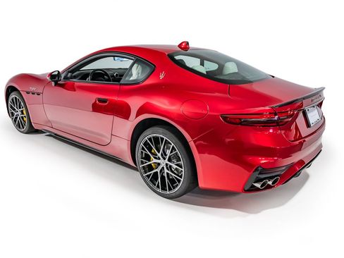 New 2024 Maserati GranTurismo Trofeo image 5