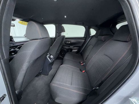 Used 2025 Honda HR-V Sport image 18