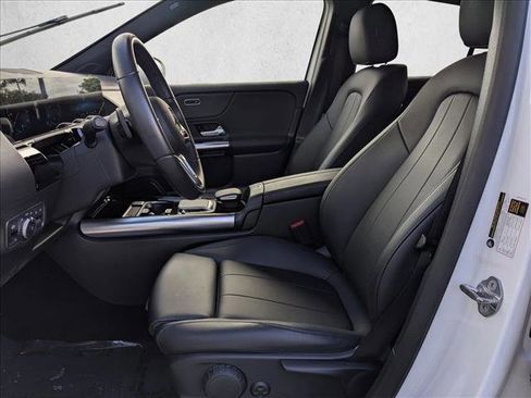 Used 2022 Mercedes-Benz GLA 250 image 16