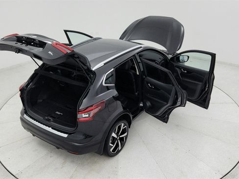 Used 2022 Nissan Rogue Sport SL w/ Premium Package FWD image 23