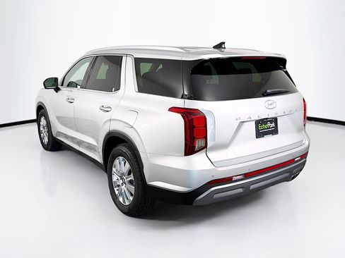 Used 2024 Hyundai Palisade SEL FWD image 5