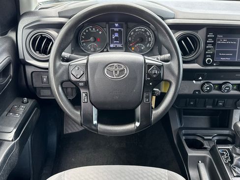 Used 2022 Toyota Tacoma SR RWD image 14