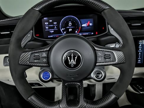 Used 2023 Maserati MC20 Spyder RWD image 27