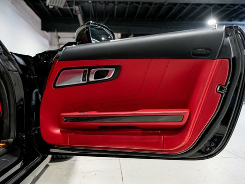 Used 2012 Mercedes-Benz SLS AMG Roadster image 22