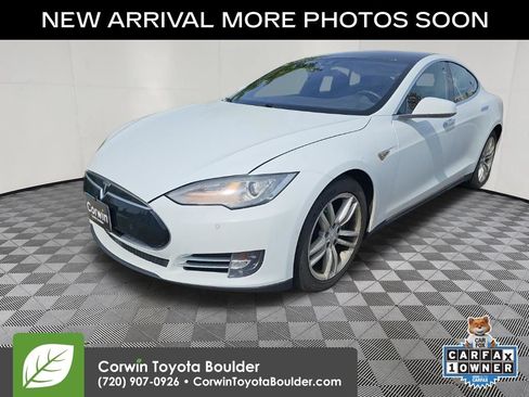 Used 2014 Tesla Model S 60 RWD image 3