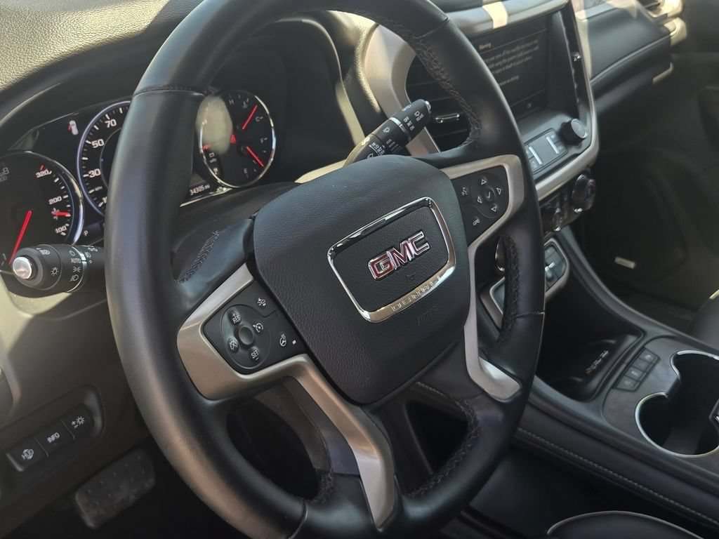 Used 2023 GMC Acadia Denali FWD image 17