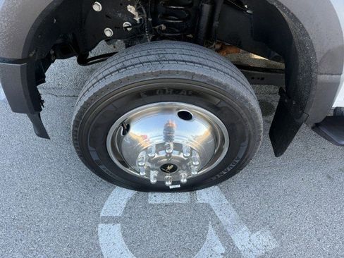 Used 2023 Ford F550 4x4 Crew Cab Super Duty image 15