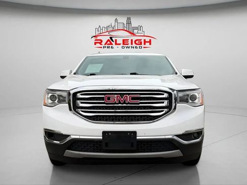 Used 2019 GMC Acadia SLE image 3