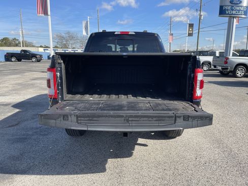 Used 2023 Ford F150 Platinum w/ Equipment Group 701A High image 5
