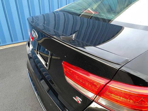 Used 2019 Kia Optima S image 33