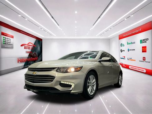 Used 2016 Chevrolet Malibu Hybrid image 3