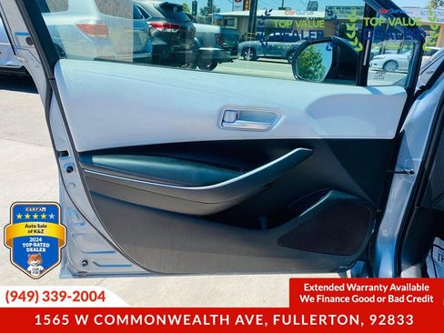 Used 2020 Toyota Corolla SE image 24