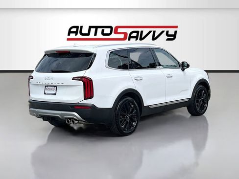 Used 2022 Kia Telluride SX w/ Towing Package FWD image 7