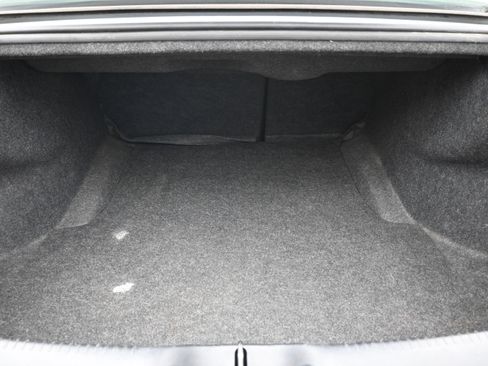 Used 2013 Chrysler 300 RWD image 20