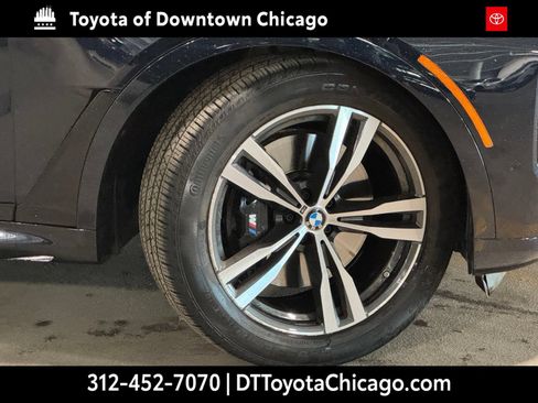 Used 2024 BMW X7 M60i AWD/4WD image 2