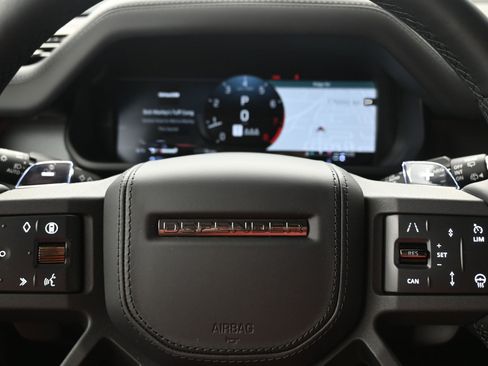 New 2026 Land Rover Defender 110 AWD/4WD image 16