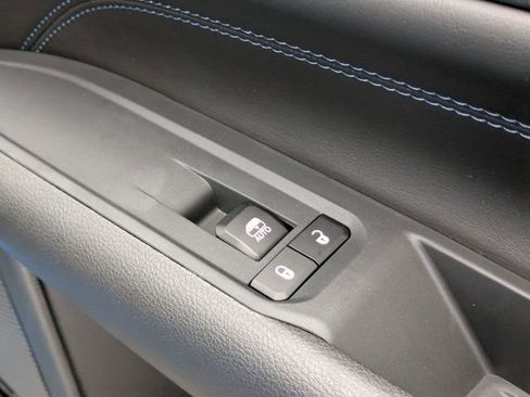 New 2026 Jeep Compass Latitude image 37