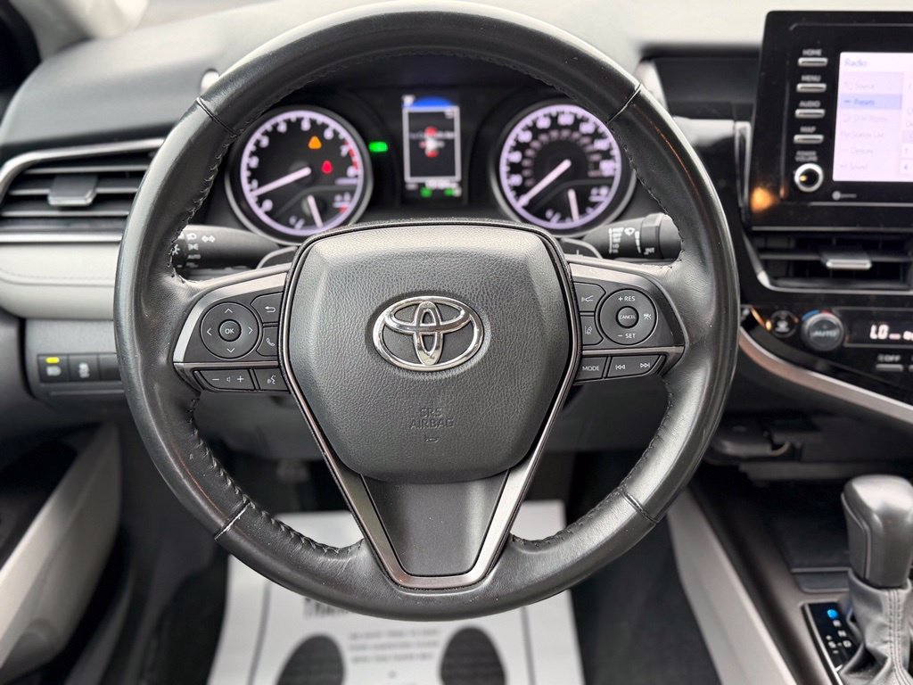 Used 2024 Toyota Camry SE w/ Convenience Package FWD image 30