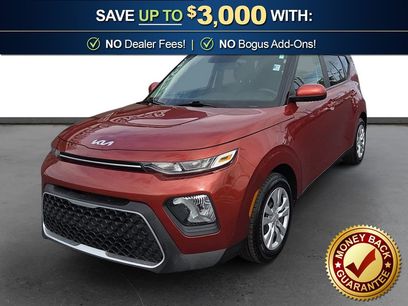Used 2022 Kia Soul LX