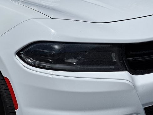 Used 2022 Dodge Charger SXT RWD image 11