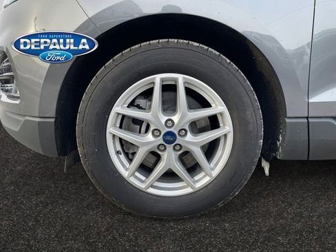 Used 2022 Ford Edge SEL w/ Convenience Package image 18