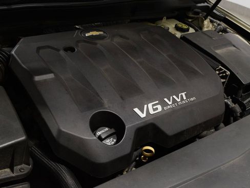 Used 2015 Chevrolet Impala LT w/ Convenience Package FWD image 34