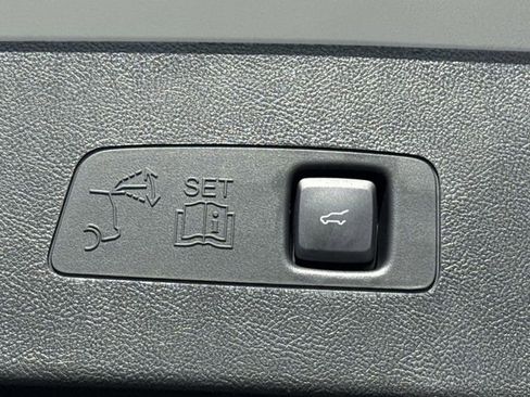 New 2026 Lincoln Corsair Premiere image 41